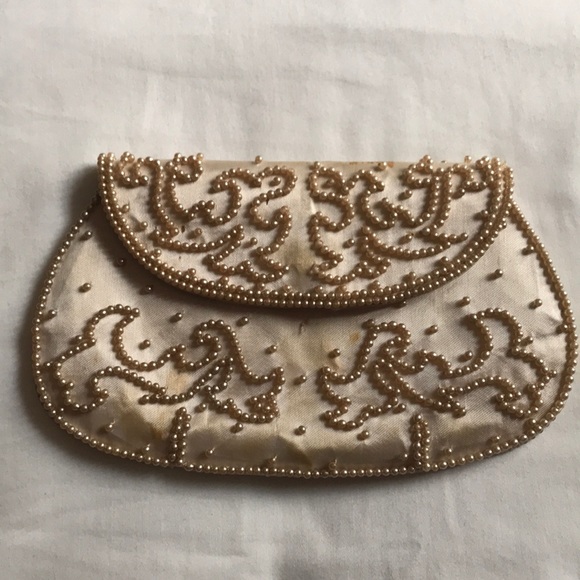 1950’s vintage beaded clutch. Flawed - Picture 1 of 4